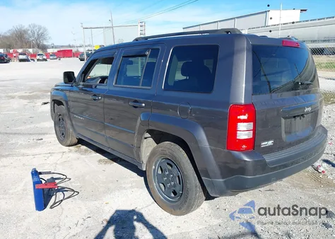 2016 Jeep Patriot Sport z USA, uszkodzony, nr VIN 1C4NJPBA4GD703508